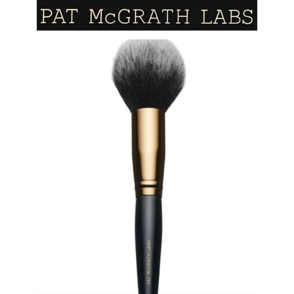 Pat McGrath Labs Skin Fetish: Sublime Perfection Powder Brush